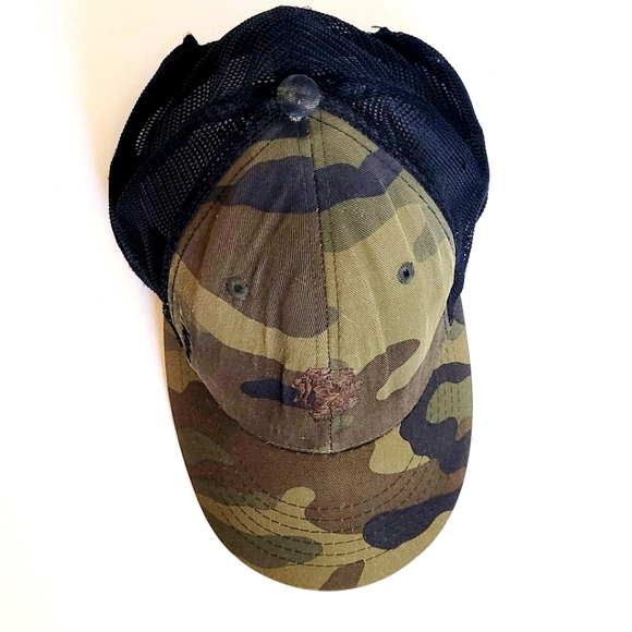 Camo trucker hat - Picture 3 of 9